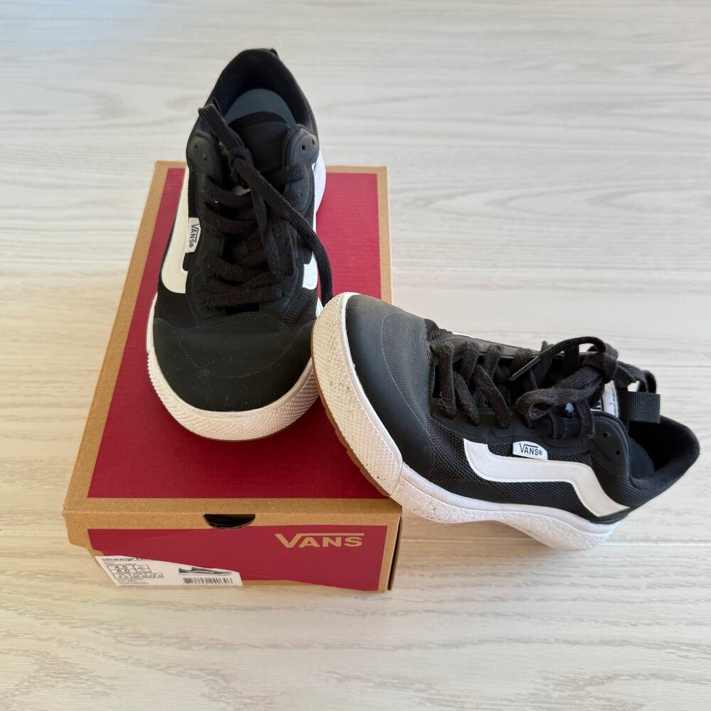Vans UltraRange EXO Black Shoes Womens 6 Mens 4.5 VN0A4U1K Boxed Included